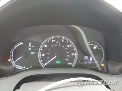 Zdjęcie 9 z 12 samochodu: 2012 LEXUS CT 200 VIN:JTHKD5BH7C2070020 - miniatura