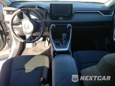 Zdjęcie 8 z 13 samochodu: 2020 TOYOTA RAV4 LE VIN:2T3H1RFV7LC038009 - miniatura