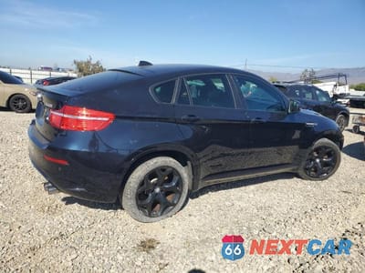 Trzecie zdjęcie samochodu z tyłu: 2012 BMW X6 M VIN:5YMGZ0C51CLL29635 - miniatura