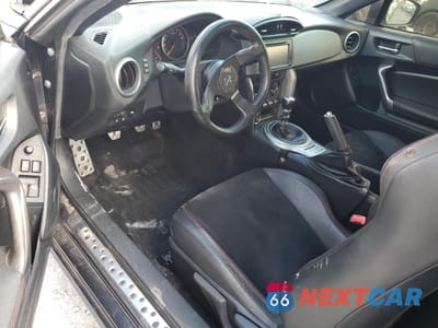 Zdjęcie 8 z 14 samochodu: 2015 SUBARU BRZ 2.0 LIMITED VIN:JF1ZCAC1XF9606277 - miniatura