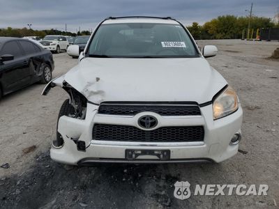 Piąte zdjęcie samochodu w środku: 2011 TOYOTA RAV4 LIMITED VIN:2T3YF4DV1BW070863 - miniatura