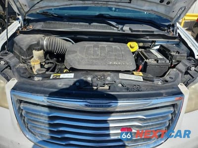 Zdjęcie 12 z 13 samochodu: 2014 CHRYSLER TOWN & COUNTRY TOURING VIN:2C4RC1BG2ER255924 - miniatura