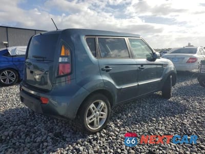 Trzecie zdjęcie samochodu z tyłu: 2011 KIA SOUL + VIN:KNDJT2A24B7309360 - miniatura