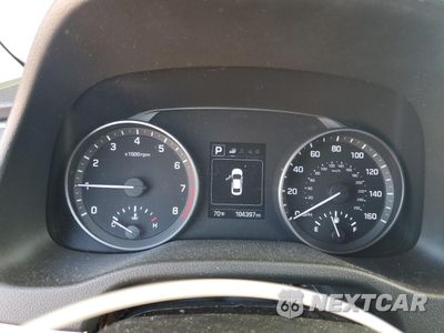 Zdjęcie 9 z 13 samochodu: 2018 HYUNDAI ELANTRA SEL VIN:KMHD84LF8JU612731 - miniatura