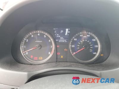 Zdjęcie 9 z 13 samochodu: 2012 HYUNDAI ACCENT GLS VIN:KMHCU4AE4CU162175 - miniatura