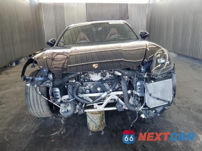Piąte zdjęcie samochodu w środku: 2018 PORSCHE PANAMERA TURBO VIN:WP0AF2A71JL140178 - miniatura