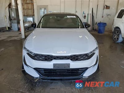 Piąte zdjęcie samochodu w środku: 2022 KIA K5 GT LINE VIN:5XXG64J28NG125757 - miniatura