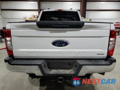 Zdjęcie 6 z 11 samochodu: 2022 FORD F350 SUPER DUTY VIN:1FT8W3B62NED17485 - miniatura