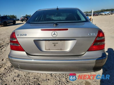 Zdjęcie 6 z 12 samochodu: 2005 MERCEDES-BENZ E 320 CDI VIN:WDBUF26J45A761738 - miniatura