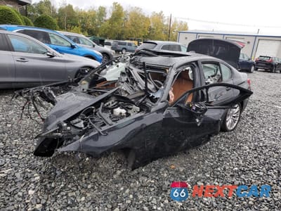 2023 BMW 330XI 3MW89FF00P8D70011 - główne zdjęcie licytacji z USA - miniatura