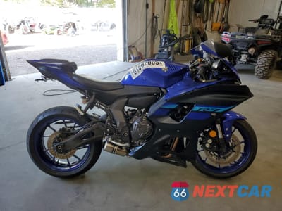 2024 YAMAHA YZFR7 JYARM38E7RA009407 - główne zdjęcie licytacji z USA - miniatura