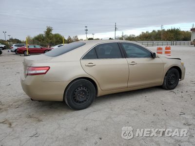 Trzecie zdjęcie samochodu z tyłu: 2010 TOYOTA CAMRY BASE VIN:4T1BF3EK6AU108132 - miniatura