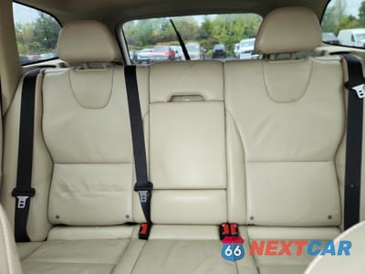 Zdjęcie 10 z 13 samochodu: 2011 VOLVO XC60 3.2 VIN:YV4940DZ5B2154289 - miniatura