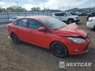 Czwarte zdjęcie samochodu z boku: 2012 FORD FOCUS SE VIN:1FAHP3F25CL225693 - miniatura