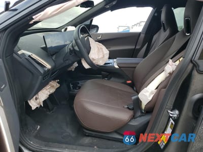 Zdjęcie 7 z 15 samochodu: 2024 BMW IX XDRIVE50 VIN:WB523CF04RCN46056 - miniatura