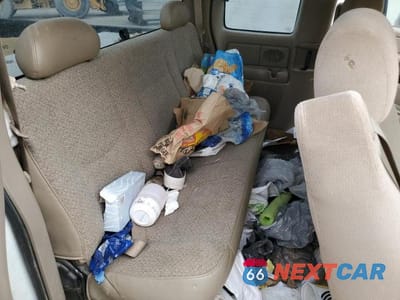 Zdjęcie 10 z 11 samochodu: 2004 CHEVROLET SILVERADO K1500 VIN:1GCEK19V24E314424 - miniatura