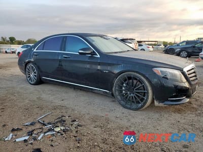 Czwarte zdjęcie samochodu z boku: 2015 MERCEDES-BENZ S S600 VIN:WDDUG7GB9FA138237 - miniatura