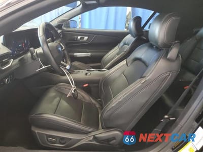 Zdjęcie 7 z 13 samochodu: 2025 FORD MUSTANG VIN:1FAGP8UH7S5108149 - miniatura