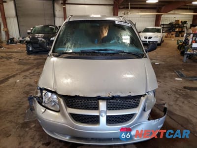 Piąte zdjęcie samochodu w środku: 2002 DODGE GRAND CARAVAN EL VIN:1B4GP34392B575475 - miniatura