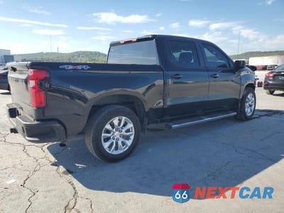 Trzecie zdjęcie samochodu z tyłu: 2024 CHEVROLET SILVERADO K1500 CUSTOM VIN:3GCPDBEK0RG184339 - miniatura