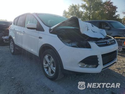 Czwarte zdjęcie samochodu z boku: 2015 FORD ESCAPE SE VIN:1FMCU9GX2FUB97520 - miniatura