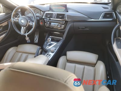 Zdjęcie 8 z 13 samochodu: 2019 BMW M4 VIN:WBS4Z9C56KEJ63771 - miniatura