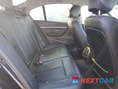 Zdjęcie 10 z 12 samochodu: 2017 BMW 320 XI VIN:WBA8A3C31HA066891 - miniatura