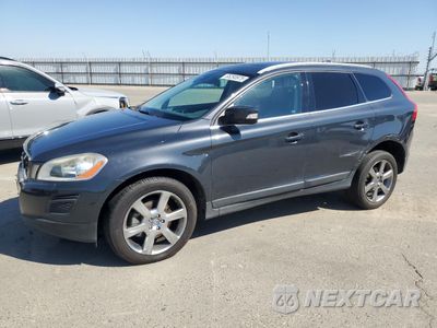 2013 VOLVO XC60 3.2 YV4940DLXD2373733 - główne zdjęcie licytacji z USA - miniatura