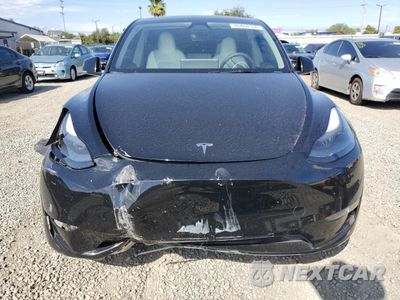 Piąte zdjęcie samochodu w środku: 2023 TESLA MODEL Y VIN:7SAYGDEEXPA190623 - miniatura
