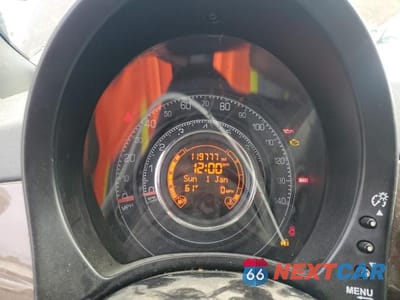 Zdjęcie 9 z 12 samochodu: 2014 FIAT 500 SPORT VIN:3C3CFFBR7ET184927 - miniatura