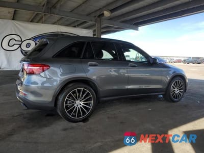 Trzecie zdjęcie samochodu z tyłu: 2018 MERCEDES-BENZ GLC 43 4MATIC AMG VIN:WDC0G6EB5JF323168 - miniatura