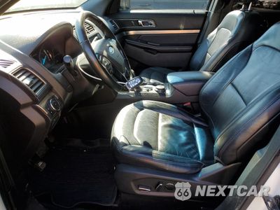 Zdjęcie 7 z 14 samochodu: 2018 FORD EXPLORER XLT VIN:1FM5K8D81JGA05436 - miniatura