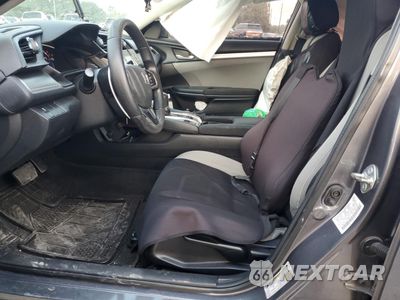 Zdjęcie 7 z 14 samochodu: 2018 HONDA CIVIC LX VIN:2HGFC2F53JH589205 - miniatura