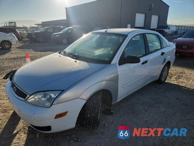 2005 FORD FOCUS ZX4 1FAFP34N05W290649 - główne zdjęcie licytacji z USA - miniatura