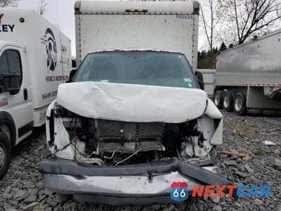 Piąte zdjęcie samochodu w środku: 2016 CHEV EXPRESS G4500 VIN:1GB6GVCG0G1127433 - miniatura