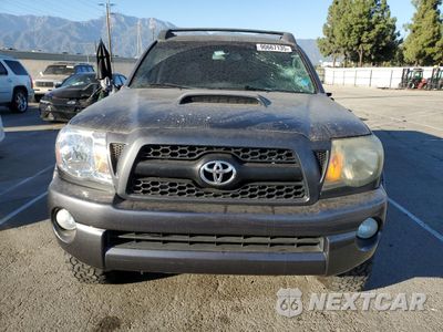 Piąte zdjęcie samochodu w środku: 2011 TOYOTA TACOMA DOUBLE CAB PRERUNNER VIN:3TMJU4GN2BM116074 - miniatura