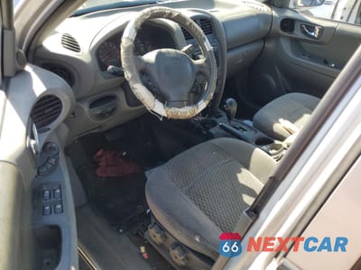 Zdjęcie 8 z 13 samochodu: 2003 HYUNDAI SANTA FE GL VIN:KM8SB12B43U553900 - miniatura