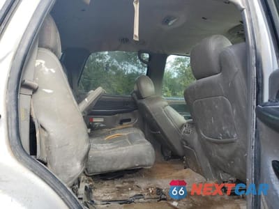 Zdjęcie 11 z 13 samochodu: 2003 GMC YUKON VIN:1GKEC13Z03R143547 - miniatura