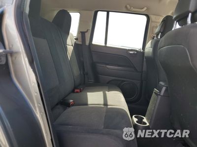 Zdjęcie 11 z 15 samochodu: 2012 JEEP COMPASS SPORT VIN:1C4NJCBB5CD540489 - miniatura