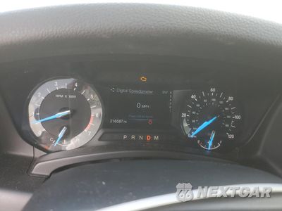 Zdjęcie 9 z 13 samochodu: 2015 FORD EXPEDITION XLT VIN:1FMJU1HT5FEF23888 - miniatura
