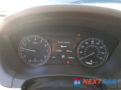 Zdjęcie 9 z 14 samochodu: 2017 GENESIS G80 BASE VIN:KMHGN4JE8HU173606 - miniatura