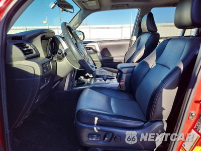 Zdjęcie 7 z 15 samochodu: 2017 TOYOTA 4RUNNER SR5/SR5 PREMIUM VIN:JTEBU5JR6H5431668 - miniatura