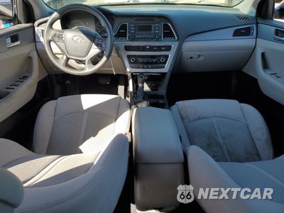 Zdjęcie 8 z 13 samochodu: 2017 HYUNDAI SONATA SE VIN:5NPE24AF7HH464976 - miniatura