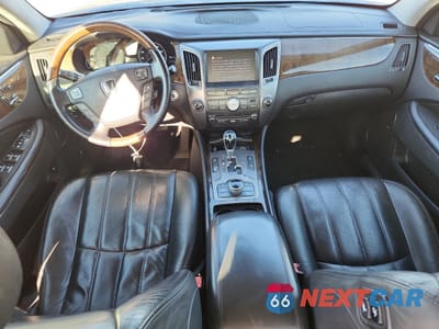 Zdjęcie 8 z 13 samochodu: 2011 HYUNDAI EQUUS SIGNATURE VIN:KMHGH4JF8BU042490 - miniatura