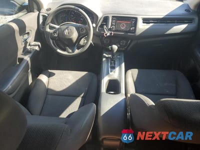 Zdjęcie 8 z 12 samochodu: 2016 HONDA HR-V LX VIN:3CZRU6H33GM769171 - miniatura