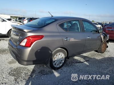 Trzecie zdjęcie samochodu z tyłu: 2016 NISSAN VERSA S VIN:3N1CN7AP1GL878359 - miniatura