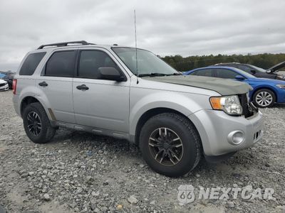 Czwarte zdjęcie samochodu z boku: 2011 FORD ESCAPE XLT VIN:1FMCU0DGXBKC42810 - miniatura