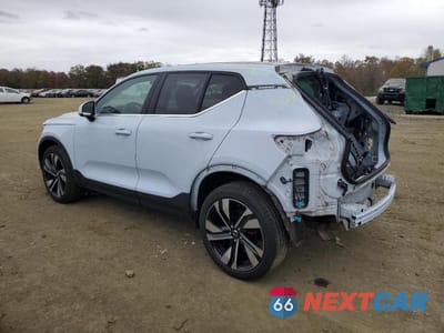 Drugie zdjęcie samochodu z przodu: 2024 VOLVO XC40 PLUS VIN:YV4L12UE3R2204916 - miniatura
