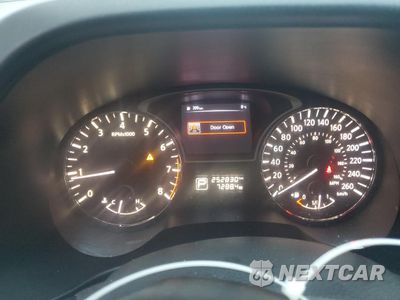 Zdjęcie 9 z 15 samochodu: 2014 NISSAN PATHFINDER S VIN:5N1AR2MN4EC653427 - miniatura