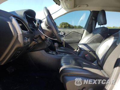 Zdjęcie 7 z 12 samochodu: 2019 JEEP CHEROKEE LATITUDE PLUS VIN:1C4PJLLB0KD301079 - miniatura